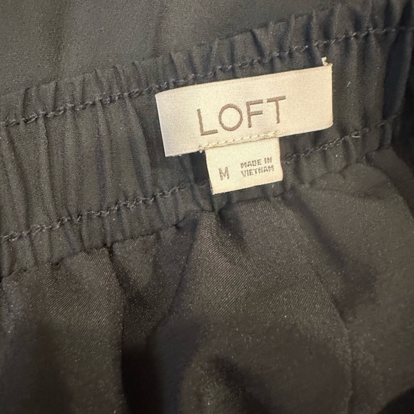 LOFT Black Pleated Midi Skirt for Work - Picture 3 of 7